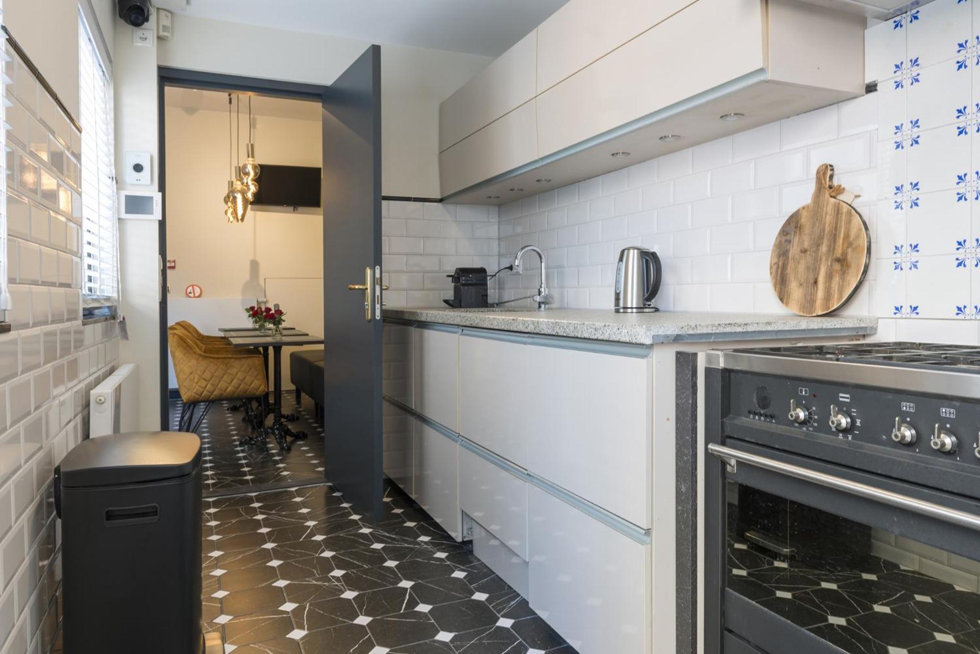 Hotspot Location, Wifi, Bed En Koffie Harmony Apartment Tilburg Exterior photo